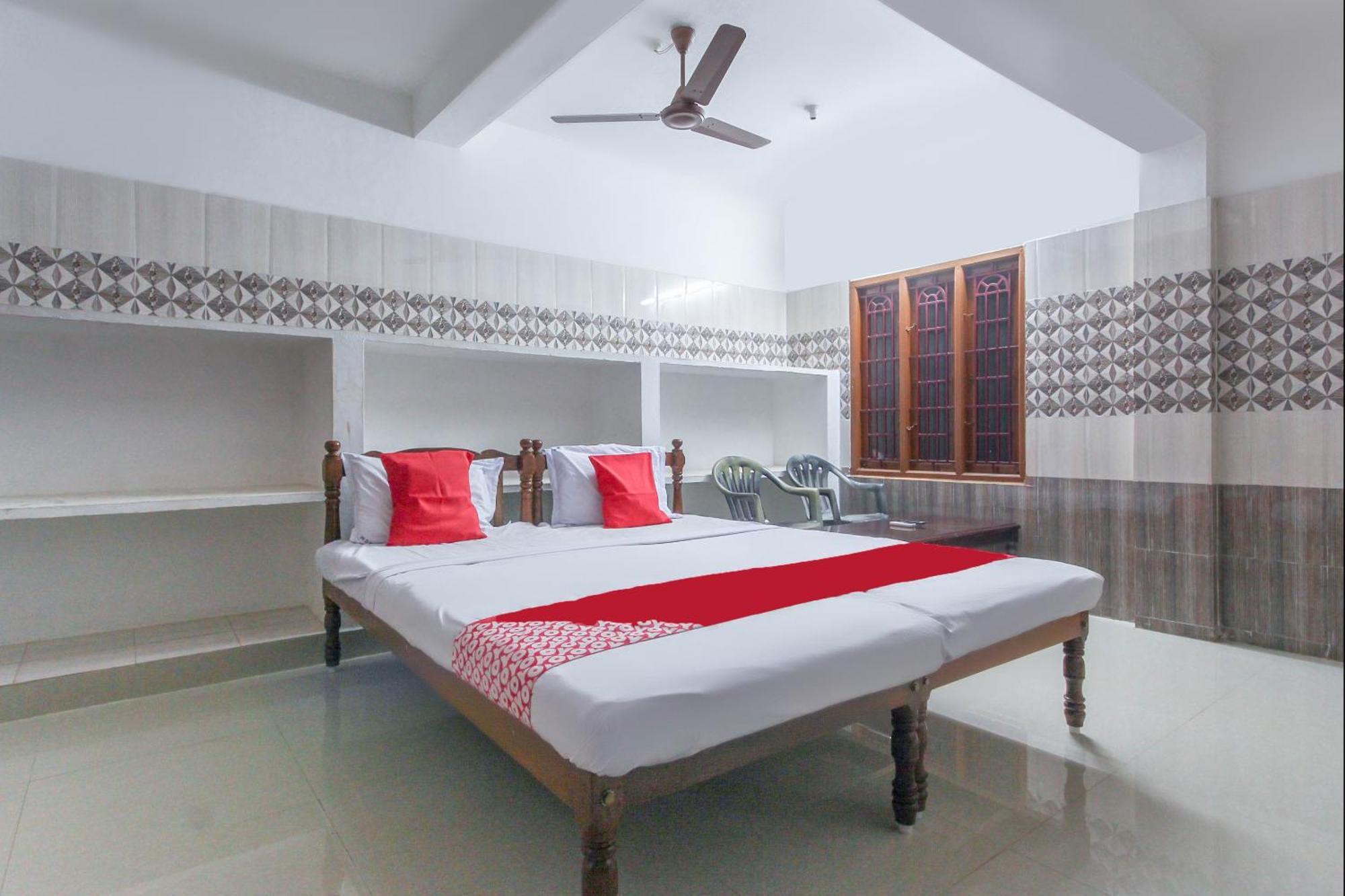 Hotel O Muthu Ganesh Mahal Kottaiyur Bagian luar foto