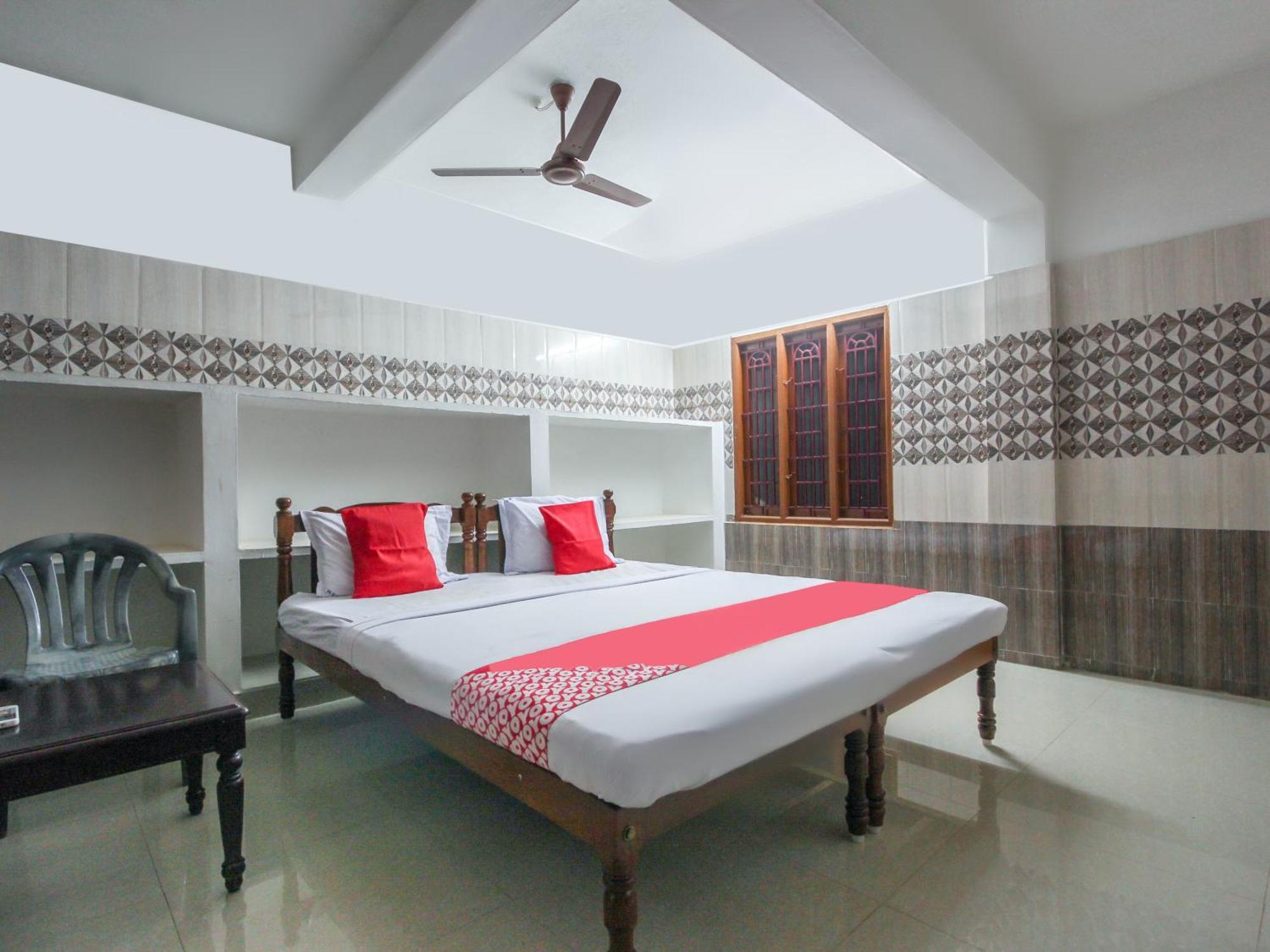 Hotel O Muthu Ganesh Mahal Kottaiyur Bagian luar foto